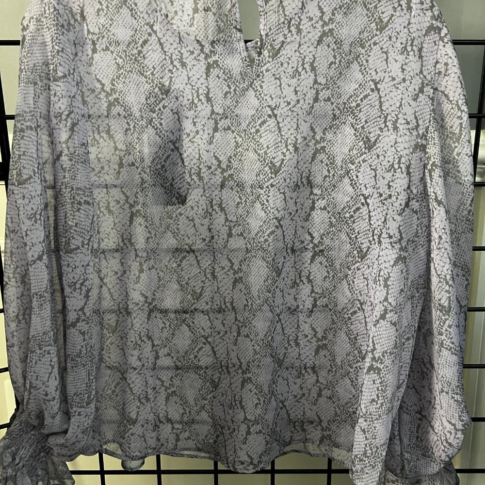 Skin Print Blouse - Picture 7 of 8